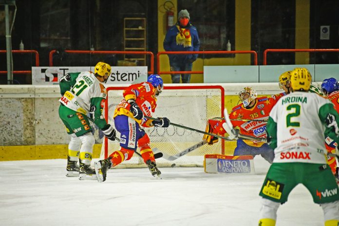 Asiago Hockey Lustenau Gianluca Vallini Lorenzo Casetti
