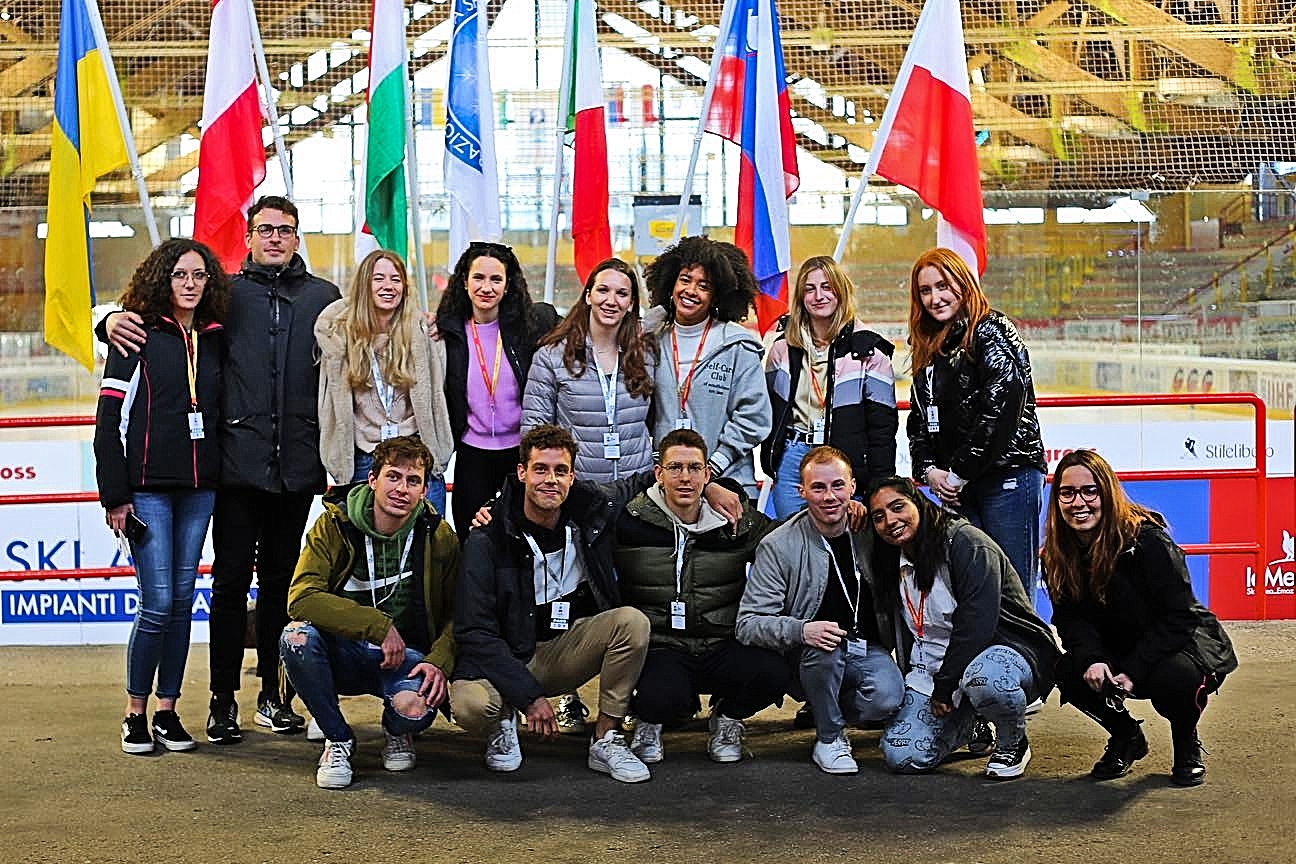 ITS Turismo of Asiago students and volunteers, the heart of the Hockey World Cup organizing machine