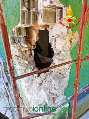 Stoccareddo Gallio - esplosione casa ferito 03