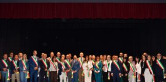 Asiago e Sardegna unite dalla memoria: 55 sindaci rendono omaggio alla Brigata Sassari