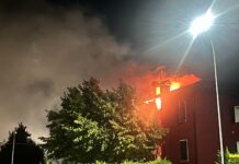 Enego, a fuoco il tetto di un’abitazione. Intervengono i Vigili del Fuoco Incendio Enego